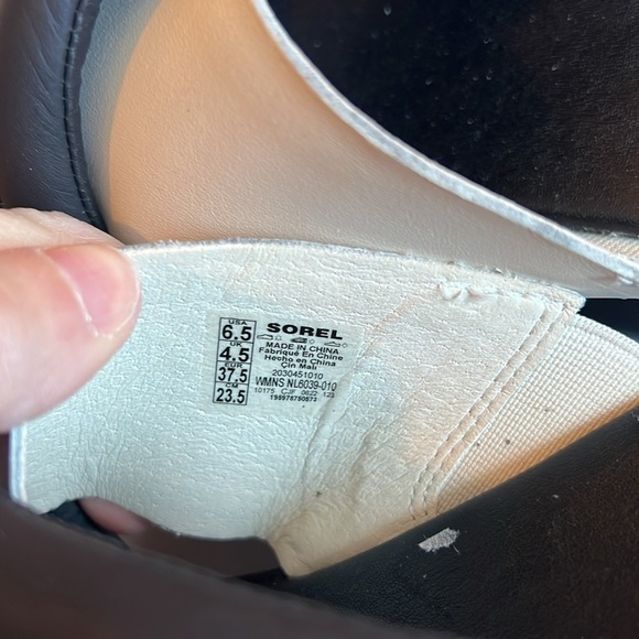 Sorel Cameron Flatform puff sandal platform shoe black white slide on size 6.5 - Picture 7 of 9